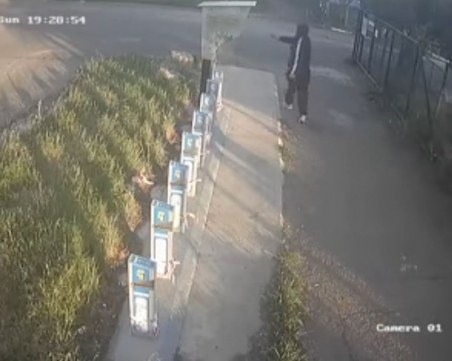 Стрелба посред бял ден в Бургас ВИДЕО