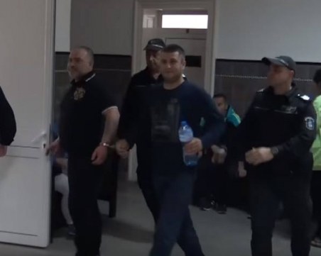 Дрогата в нарколабораторията на Дебелия се стопи до 10 хапчета екстази