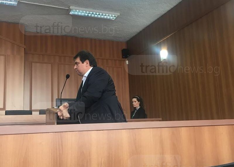 Съдят ЧСИ Атанас Атанасов по съкратената процедура