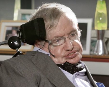 Последният труд на Хокинг – живеем ли в мултивселена?