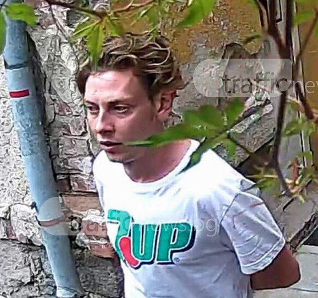 Това е младежът, който открадна телефон в Пловдив – разпознавате ли го? ВИДЕО И СНИМКИ