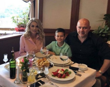 Венета Райкова и Тишо отново заедно за рождения й ден