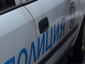 Пияна 39-годишна шофьорка се заби в дърво