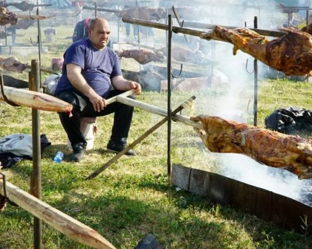 Ден преди Гергьовден: 150 чевермета се завъртяха в Златоград