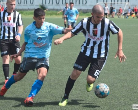 Локо би Спартак в дербито при 15-годишните ВИДЕО