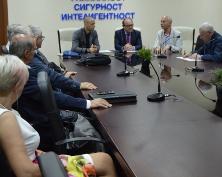 Пловдивски университет подписа споразумение с БАН