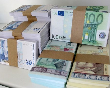 Прогноза: Минаването към евро няма да повиши цените в България