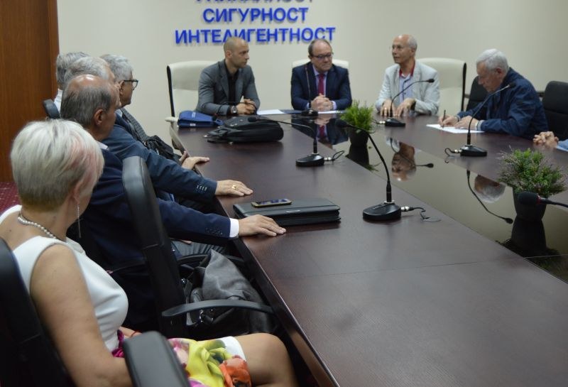 Пловдивски университет подписа споразумение с БАН
