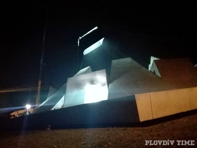 Екшън на живо: Изстрели огласят Пловдив през нощта