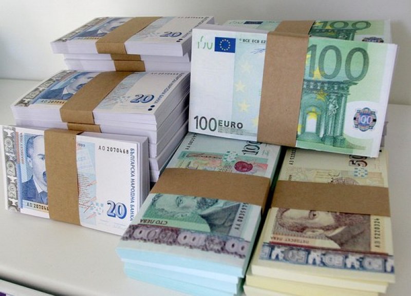 Прогноза: Минаването към евро няма да повиши цените в България