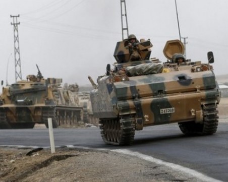 Тежка военна техника пъпли към Граф Игнатиево, движението е затруднено