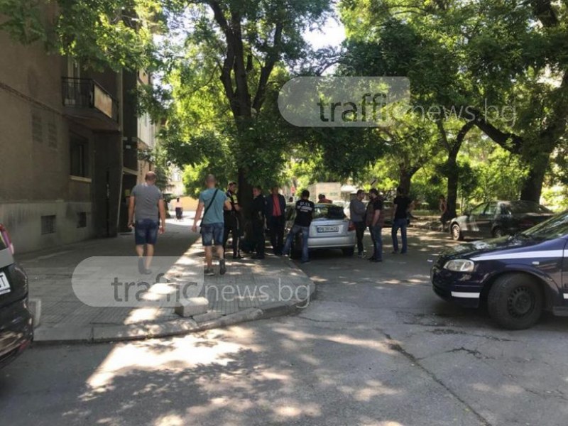 Двама арестувани с подкуп в центъра на Пловдив при полицейска акция ВИДЕО