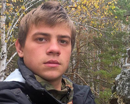 17-годишен студент стреля по свой колега, после се самоуби СНИМКИ