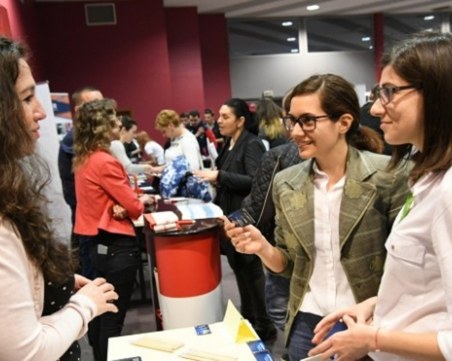 Големи мултинационални компании търсят служители в Пловдив