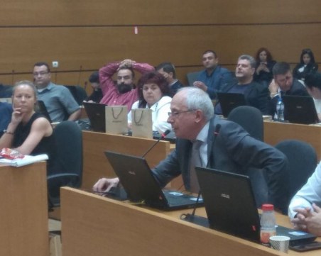 Общински съветник: От Ботев нямат пари да построят стадиона, ще си остане така!