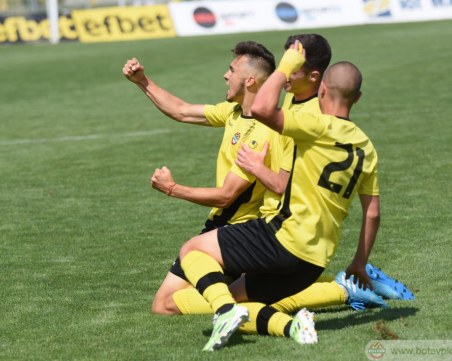 Ботев разби ЦСКА и е шампион при 17-годишните