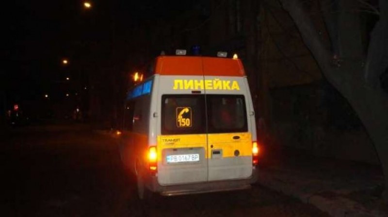 Премазаха човек на пътя за Кадиево, движението е отбито