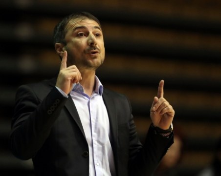 Асен Николов: Благодарим на играчи и шефове, довършваме сезона със заеми