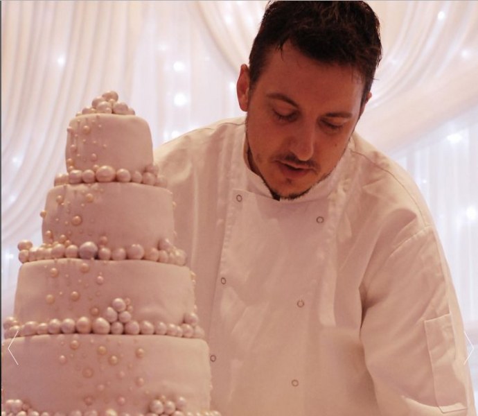 Майстор сладкар от България прави торта за сватбата на принц Хари и Меган