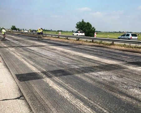 Асфалтът на магистралата край Пловдив - неунищожим! СНИМКИ
