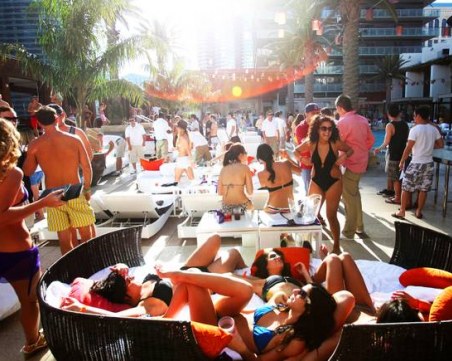 Най-голямата секс оргия ще бъде на 2 юни в столицата на греха Лас Вегас