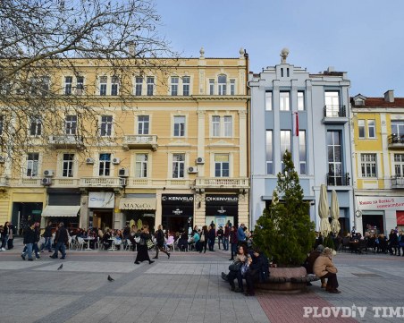 Мащабна авария в Пловдив! Главната и Капана останаха без ток