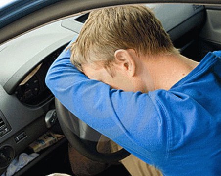 Пипнаха 25-годишен дрогиран зад волана в Пловдив