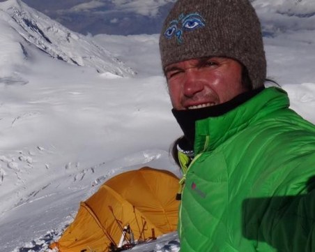 Окончателно: Не пуснаха Скатов сам да катери Еверест