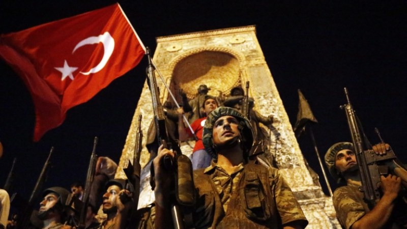 104 доживотни присъди за преврата в Турция