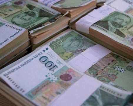 Колко милионери от заплата има в България?