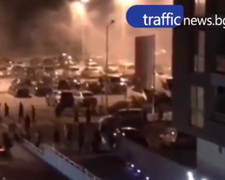 Ново ВИДЕО показва сблъсъка между фенове на Локо и ЦСКА пред Колодрума