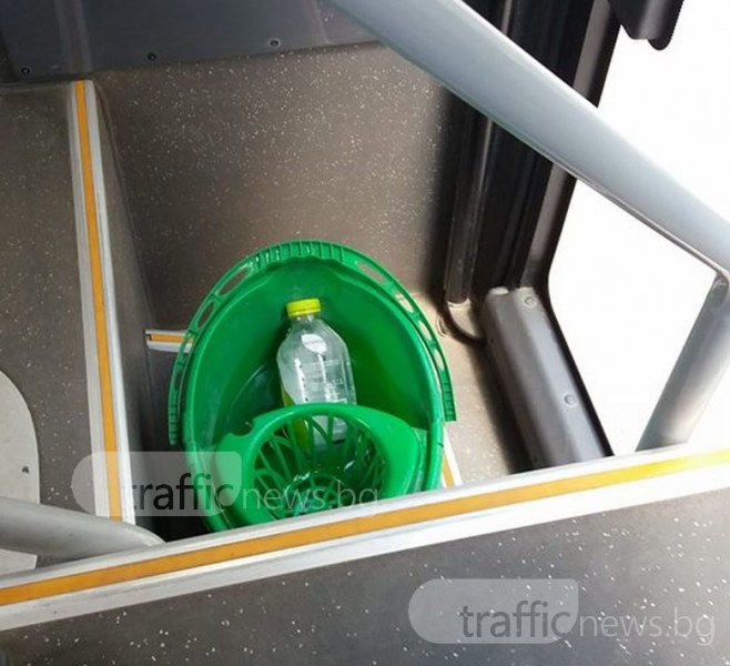 Шофьор на автобус №37 отказва да отваря задна врата по... хигиенични причини СНИМКИ