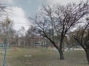 Полицаи откриха наркотици на детска площадка зад Бачи