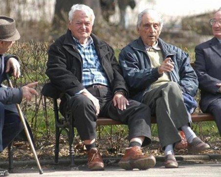 Минималната пенсия за стаж и възраст от 1 юли става цели 207.60 лева