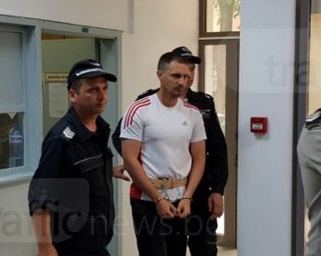 Самозащита или особена жестокост? Липсващият пистолет в убийството на полицая Добромир ВИДЕО