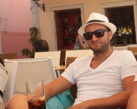 Загиналият на магистралата край Пловдив е търговец на земеделска техника СНИМКИ