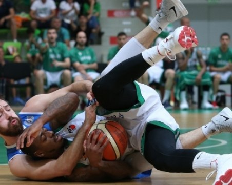 Левски Лукойл шампион след невероятна драма в Ботевград