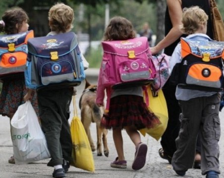 Родители, изтича срокът за участие в първото класиране на първолаците в Пловдив