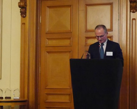 Лозан Панов: Дълбоко порочен е стремежът на политиците да овладеят върховете на съдебната система