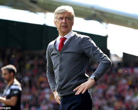 Арсен Венгер фаворит да наследи Зидан в Реал