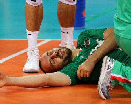 Наш волейболист се размина с тежка травма