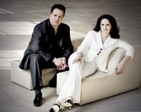 Световноизвестно клавирно дуо с концерт в Пловдив днес