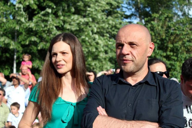 Съпругата на Томислав Дончев: Равенство между българи и цигани и в задълженията, не само в правата