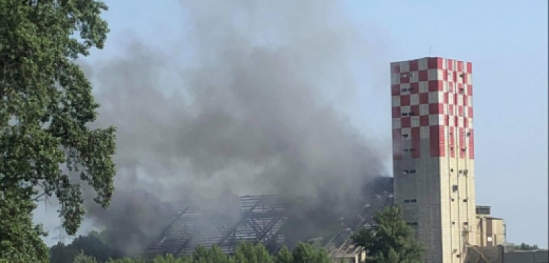 Взрив в склад в Страсбург, най-малки 11 са ранени СНИМКА