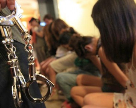 Хванаха главатар на група за трафик на жени в България