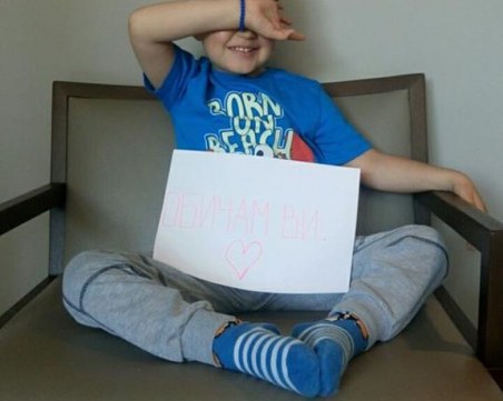 Капана се превръща в открита сцена! Известни изпълнители ще пеят за малкия пловдивчанин Стаси