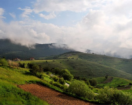 На 100 километра от Пловдив - по Дяволската екопътека е дяволски адреналин СНИМКИ