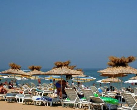 Колко ще ни струва сянката на плажа?