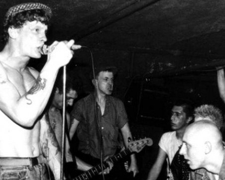 Музикант, ограбил банка и обявен за мъртъв, се появи след 30 години