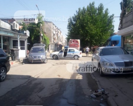 Над 1000 души се събират тази вечер в Столипиново! Полиция и пожарна в квартала